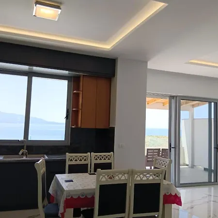 Oceanview Haven Apartment *