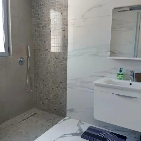 Oceanview Haven Apartment *